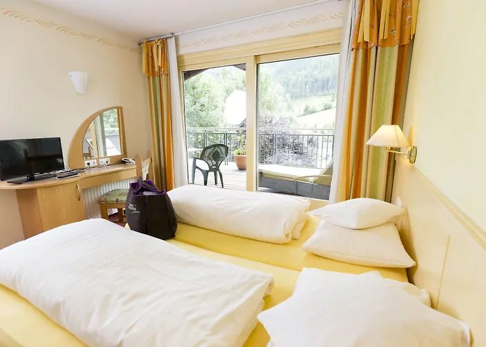 Naturhotel Ortners Eschenhof 4*